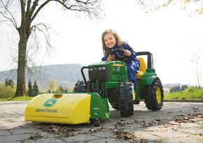 rollyTrac Sweeper John Deere