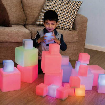 Blocos de construção sensoriais ICT Glow (12 peças)