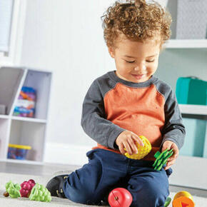 Formas e cores de potes de frutas
